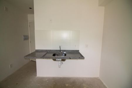 Cozinha de kitnet/studio à venda com 1 quarto, 24m² em Vila Congonhas, São Paulo