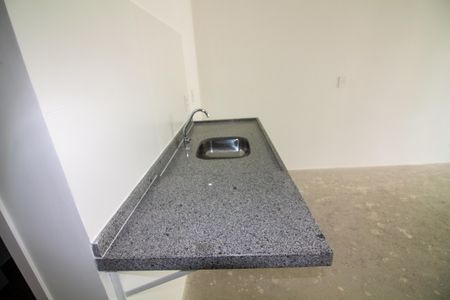 Cozinha de kitnet/studio à venda com 1 quarto, 24m² em Vila Congonhas, São Paulo