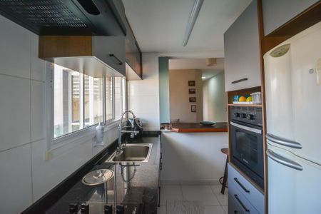 Apartamento para alugar com 70m², 2 quartos e 1 vagaCozinha e Área de Serviço