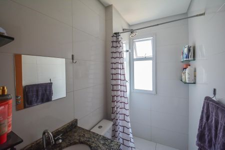 Apartamento para alugar com 70m², 2 quartos e 1 vagaBanheiro da Suíte