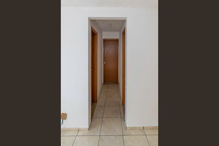 Sala de apartamento para alugar com 2 quartos, 47m² em Parada de Lucas, Rio de Janeiro