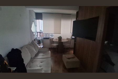 Sala/Cozinha de apartamento para alugar com 1 quarto, 30m² em Vila Gumercindo, São Paulo