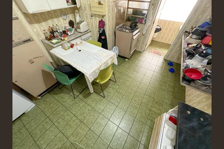 Casa para alugar com 217m², 4 quartos e 2 vagasCozinha