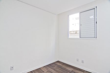 Apartamento para alugar com 2 quartos, 46m² em Vila Ipojuca, São Paulo