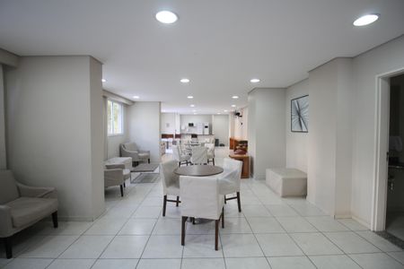 Apartamento para alugar com 55m², 2 quartos e 1 vagaÁrea comum - Salão de festas