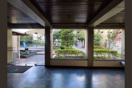 Apartamento à venda com 62m², 2 quartos e 1 vaga Apartamento à venda com 62m², 2 quartos e 1 vagaHall de entrada