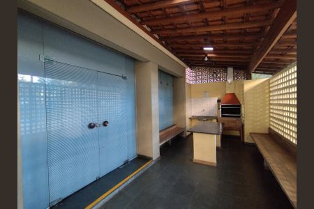 Apartamento à venda com 62m², 2 quartos e 1 vaga Apartamento à venda com 62m², 2 quartos e 1 vagaÁrea comum - Churrasqueira