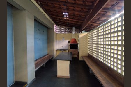 Apartamento à venda com 62m², 2 quartos e 1 vaga Apartamento à venda com 62m², 2 quartos e 1 vagaÁrea comum - Churrasqueira