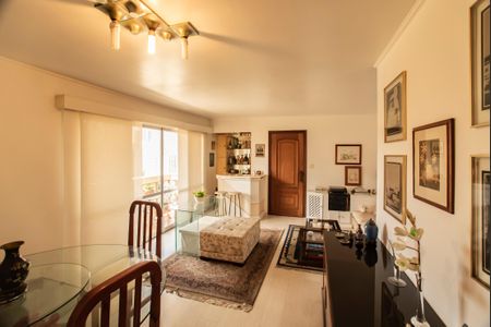 Apartamento à venda com 110m², 3 quartos e 2 vagasSala