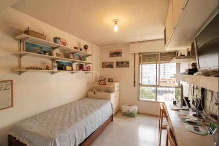 Apartamento à venda com 110m², 3 quartos e 2 vagasQuarto 2