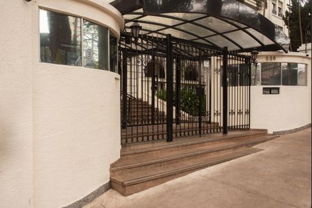 Apartamento à venda com 110m², 3 quartos e 2 vagasFrente