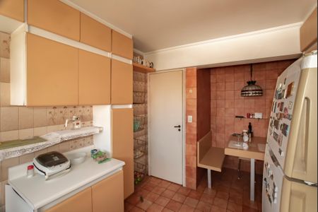 Apartamento à venda com 110m², 3 quartos e 2 vagasCozinha