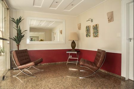 Apartamento à venda com 110m², 3 quartos e 2 vagasHall social