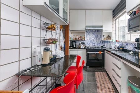 Apartamento à venda com 110m², 3 quartos e 3 vagasCozinha