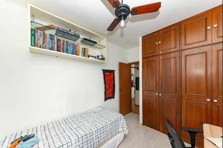 Apartamento à venda com 110m², 3 quartos e 3 vagasQuarto 3