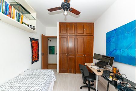 Apartamento à venda com 110m², 3 quartos e 3 vagasQuarto 3
