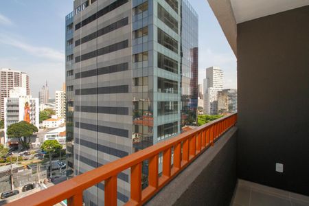 Varanda de kitnet/studio à venda com 1 quarto, 26m² em Pinheiros, São Paulo