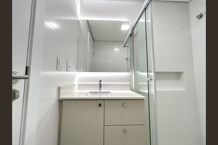 Apartamento para alugar com 85m², 2 quartos e 1 vagaBanheiro suíte 1