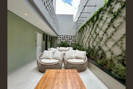 Apartamento para alugar com 85m², 2 quartos e 1 vagaÁrea comum