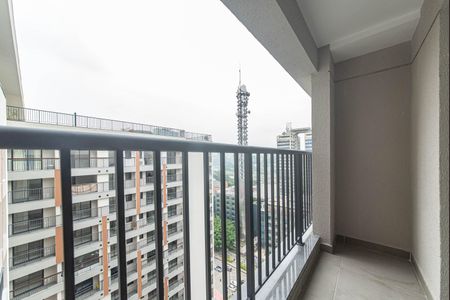 Varanda de kitnet/studio para alugar com 1 quarto, 24m² em Vila Cordeiro, São Paulo