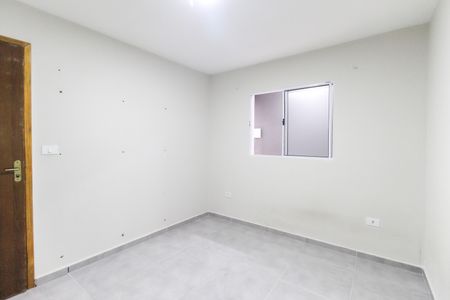 Casa para alugar com 39m², 2 quartos e 1 vaga Casa para alugar com 39m², 2 quartos e 1 vagaQuarto