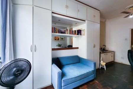 Studio à venda com 20m², 1 quarto e sem vaga Studio à venda com 20m², 1 quarto e sem vagaSala - Quarto