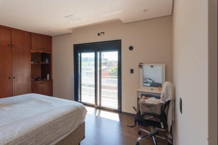 Casa para alugar com 294m², 4 quartos e 4 vagasSuíte 1