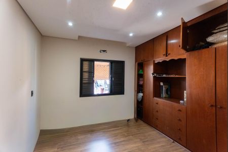 Casa para alugar com 294m², 4 quartos e 4 vagasQuarto 2