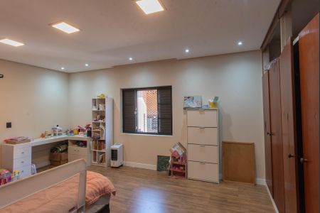 Casa para alugar com 294m², 4 quartos e 4 vagasQuarto 3