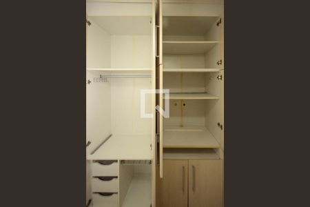 Apartamento à venda com 74m², 3 quartos e 1 vaga