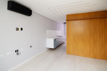 Casa de condomínio para alugar com 60m², 2 quartos e 2 vagas Casa de condomínio para alugar com 60m², 2 quartos e 2 vagasSala