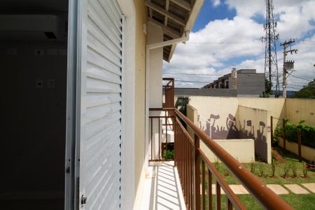 Casa de condomínio para alugar com 60m², 2 quartos e 2 vagas Casa de condomínio para alugar com 60m², 2 quartos e 2 vagasVaranda Quarto 2