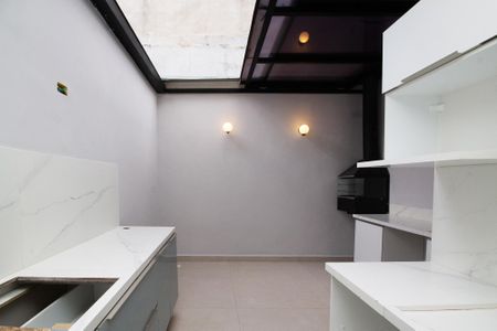 Casa de condomínio para alugar com 60m², 2 quartos e 2 vagas Casa de condomínio para alugar com 60m², 2 quartos e 2 vagasTeto Retrátil