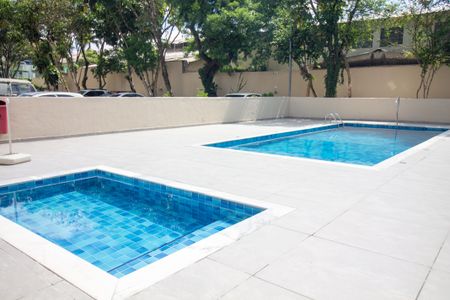 Apartamento à venda com 44m², 2 quartos e 1 vagaÁrea comum - Piscina