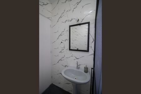 Casa para alugar com 118m², 2 quartos e 3 vagas Casa para alugar com 118m², 2 quartos e 3 vagasBANHEIRO