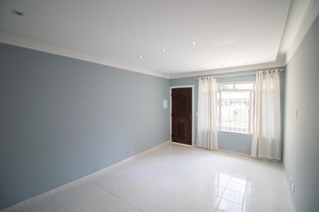 Casa para alugar com 118m², 2 quartos e 3 vagas Casa para alugar com 118m², 2 quartos e 3 vagasSALA