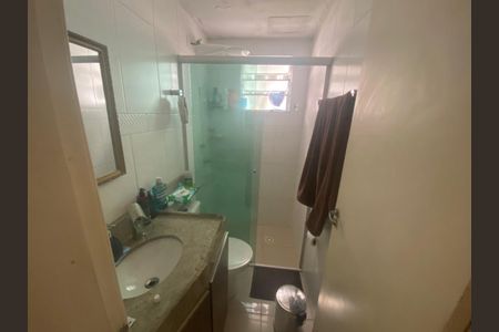 Apartamento à venda com 44m², 2 quartos e 1 vaga Apartamento à venda com 44m², 2 quartos e 1 vagaBanheiro