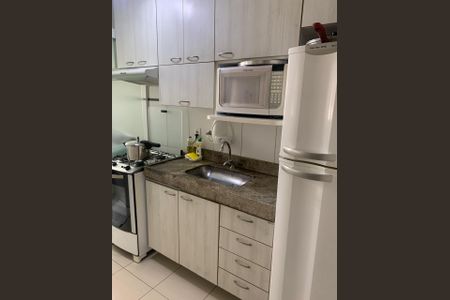Apartamento à venda com 44m², 2 quartos e 1 vaga Apartamento à venda com 44m², 2 quartos e 1 vagaCozinha