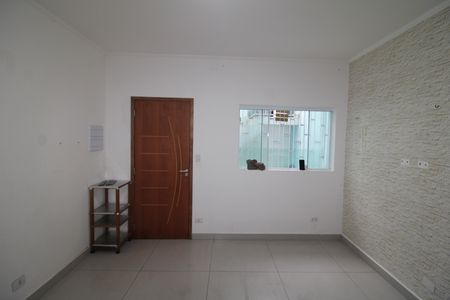 Sala de casa para alugar com 2 quartos, 79m² em Vila Pauliceia, São Paulo