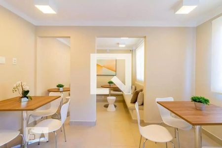 Apartamento à venda com 40m², 2 quartos e sem vaga Apartamento à venda com 40m², 2 quartos e sem vagaSalão de Festas