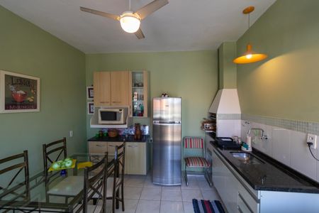 Cozinha de casa para alugar com 1 quarto, 43m² em Jardim Leonor, Campinas