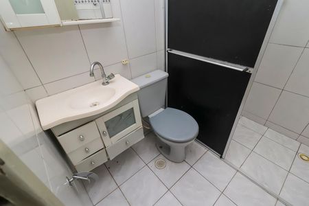 Casa à venda com 672m², 6 quartos e 2 vagasEdícula - Banheiro