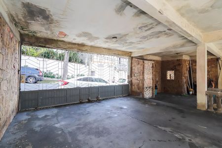 Casa à venda com 672m², 6 quartos e 2 vagasGaragem