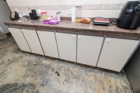 Casa à venda com 672m², 6 quartos e 2 vagasCozinha