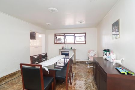 Casa à venda com 672m², 6 quartos e 2 vagasSala de Jantar 2