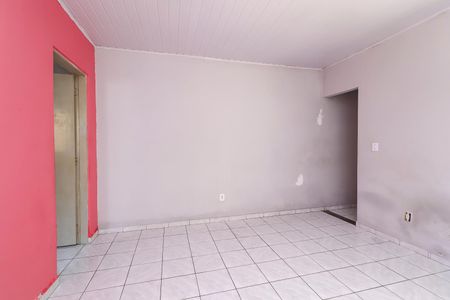 Casa à venda com 672m², 6 quartos e 2 vagasEdícula - Sala