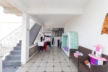 Casa à venda com 672m², 6 quartos e 2 vagasÁrea de Serviço