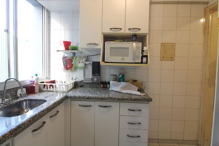 Apartamento à venda com 58m², 2 quartos e 1 vagaCozinha