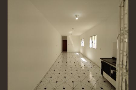 Sala/Cozinha de casa para alugar com 1 quarto, 55m² em Vila Santo Estefano, São Paulo