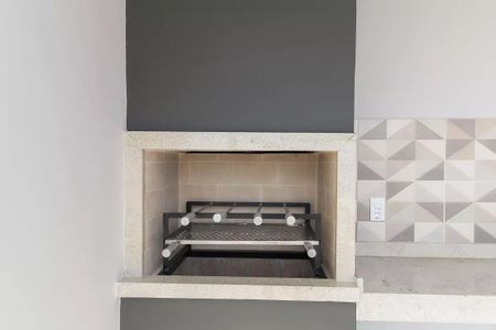 Apartamento para alugar com 35m², 2 quartos e sem vagaÁrea comum - Churrasqueira